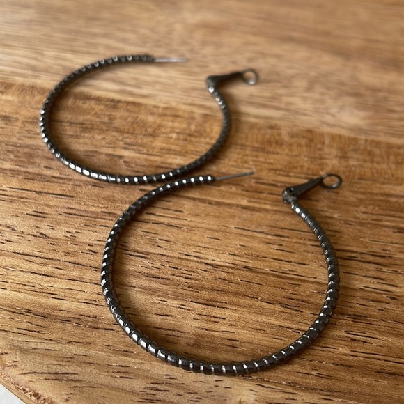 2” Hoop Graphite Gray Metal Earrings Diamond Cut Design - Picture 8 of 11